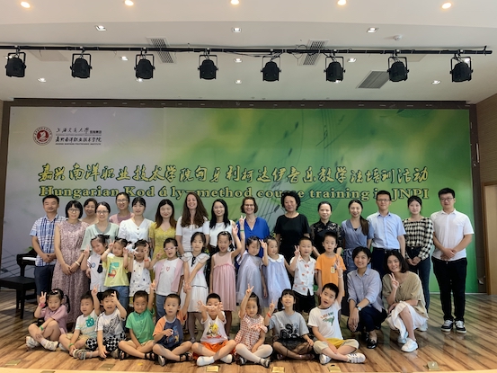 1597329169351820.jpeg 合影留念.jpeg