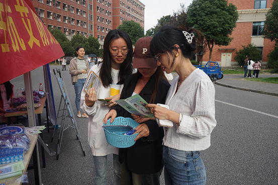 1702359743152958.png 图片11.png