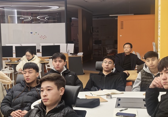 陈.jpg